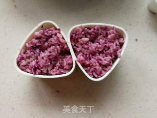 Purple Cabbage Pork Floss Rice Ball recipe