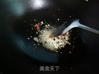 Hometown Stir-fried Liangma recipe