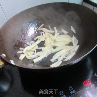 Stir-fried Dongpo Pork with Salted Radish and Garlic recipe