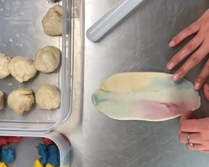 🌈no Kneading, No Relaxation, Super High-value Pony Baoli Rainbow Egg Yolk Pastry (with Detailed Operation Video) recipe