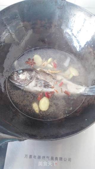Braised Sea Black Fish with Radish recipe