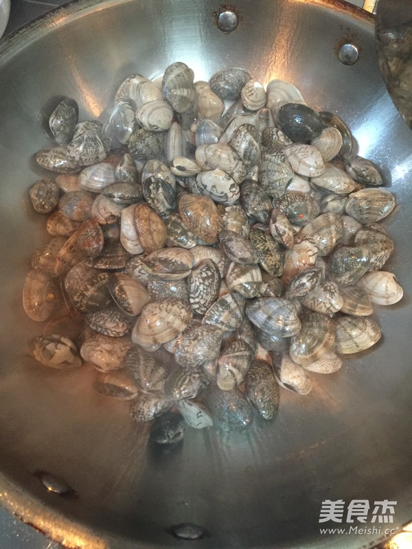 Spicy Fried Clams recipe