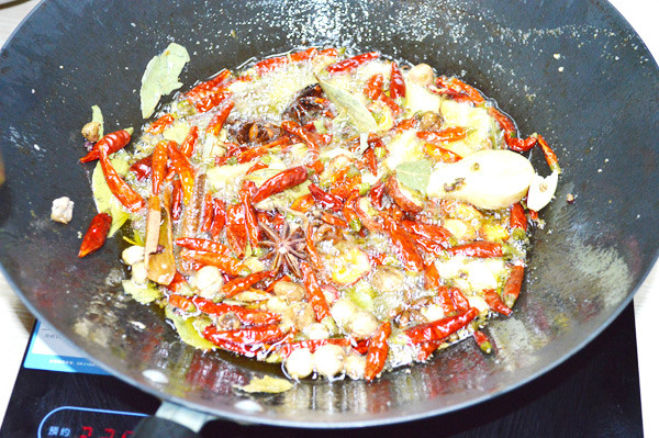 Braised Beer Crayfish in Oil recipe