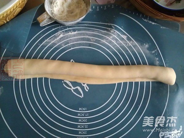 Red Bean Paste and White Crust Mooncakes recipe