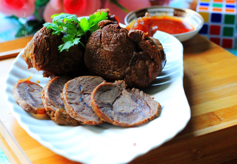 Sauce-flavored Stewed Beef recipe