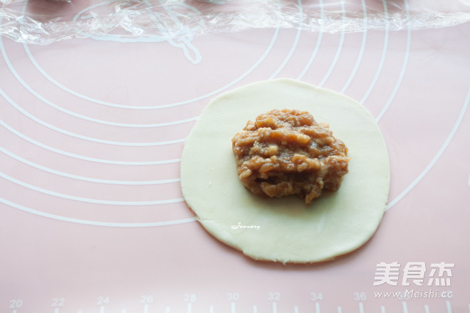 Fresh Meat Moon Cakes recipe