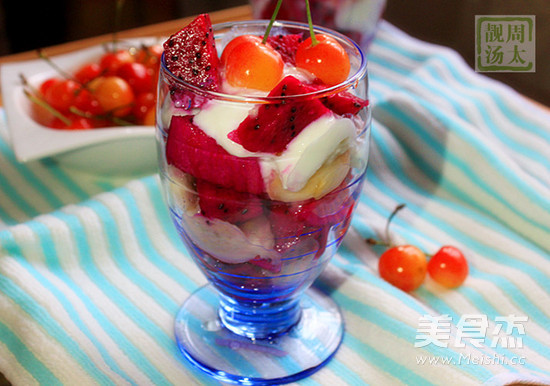 Old Yogurt Fruit Salad recipe