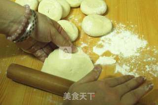 The Fried Buns that Carry Childhood Memories recipe