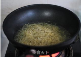 Easily Copy Jiangsu's Famous Dish at Home-boiled Dried Silk recipe