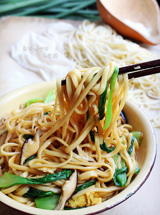 Home-style Vegetarian Fried Noodles recipe