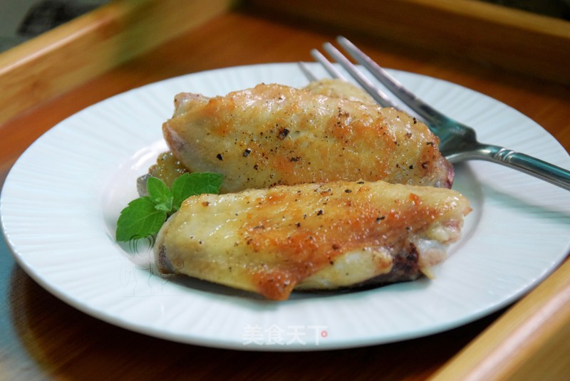 #trust之美# Fried Chicken Wings with Black Pepper recipe