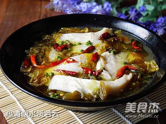 Sauerkraut Fish with Green Pepper recipe