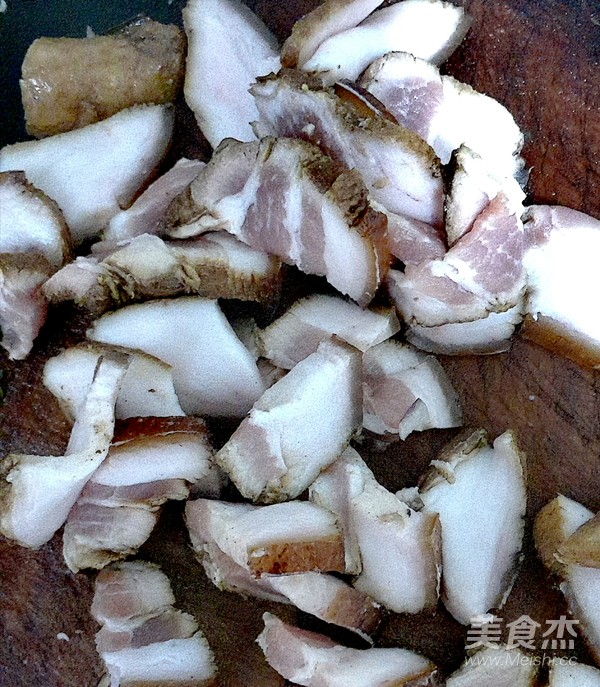 Tea Tree Mushroom Twice Cooked Pork recipe