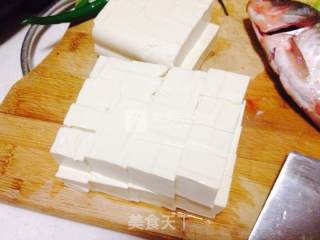 Milky White Crucian Fish Tofu Soup recipe