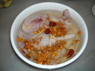 Steamed Chicken Soup with Cordyceps Flower recipe