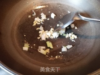Stir-fried Baiye Tofu with Mushrooms and Cucumbers recipe