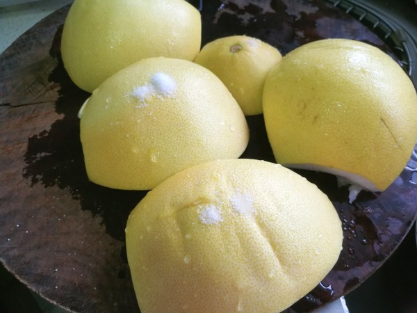 Candied Pomelo Peel Silk for Nourishing Lungs and Relieving Cough recipe