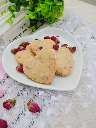 Heart Shaped Cookies with Roses