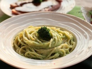 Pasta with Green Sauce recipe