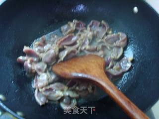 Nanchang Style Spicy Crispy Duck Gizzards recipe