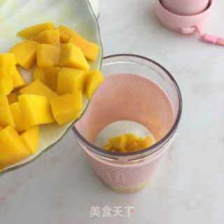 Mango Yogurt Shake recipe