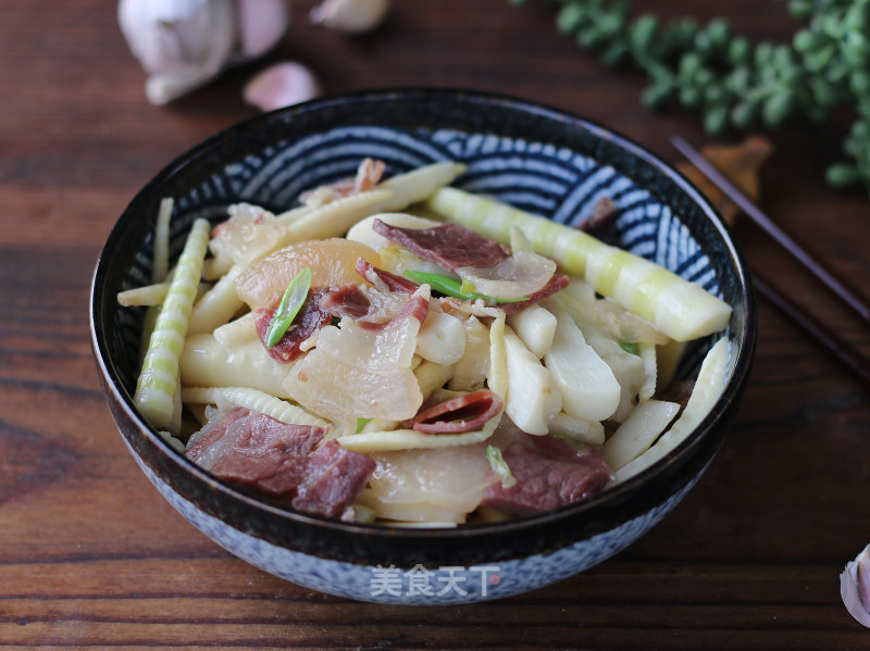 Braised Bamboo Shoots with Ham recipe