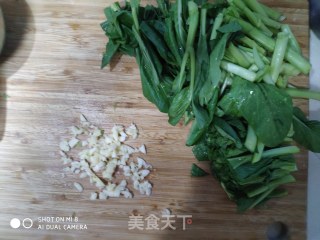 Stir-fried Choy Sum with Garlic recipe