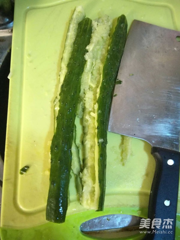 Knife Pat Garlic Cucumber recipe