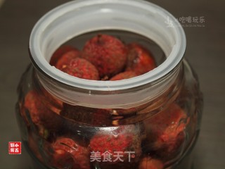 Lychee Medicinal Wine: The Most Health-preserving Medicinal Wine in The Summer Solstice recipe