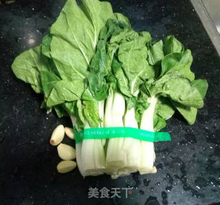 Stir-fried Milk Cabbage with Garlic recipe