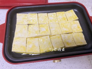 Pan Version of Sizzling Tofu with Crispy Skin, Better Than Roadside Stalls recipe