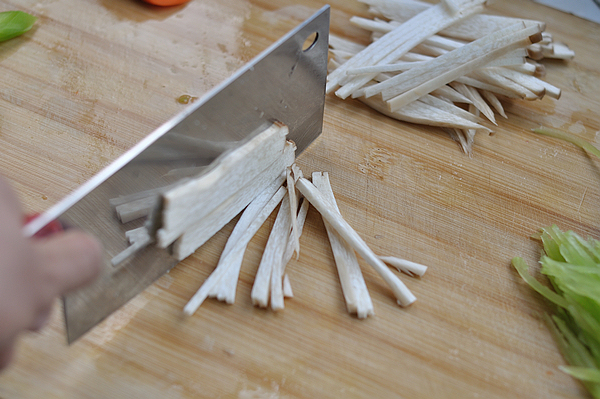 Pleurotus Eryngii Three Threads recipe