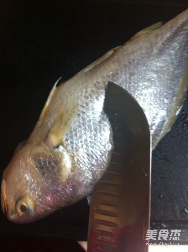 Steamed Yellow Croaker recipe