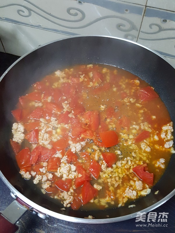 Tomato Cheese Minced Pork Noodles (reduced Fat Version) recipe