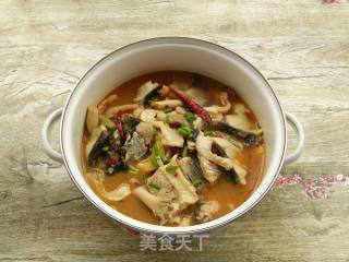 Stewed Grass Carp with Hime Mushroom recipe