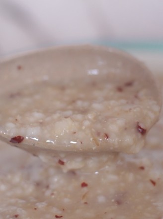 Oatmeal and Red Date Porridge recipe