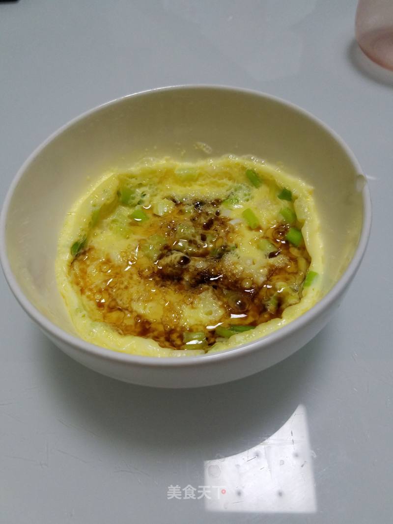 "summer Lazy Meal" One-minute Scallion Steamed Egg recipe