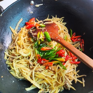 [home Cooking] Hot and Sour Potato Shreds (personal Practice, for Records) recipe