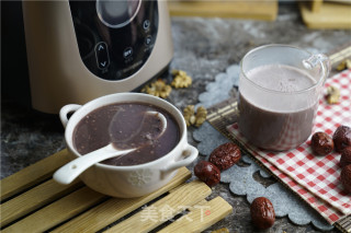 Black Rice Porridge with Walnuts, Red Dates recipe