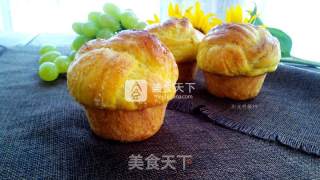 Coconut Hydrangea Bread recipe