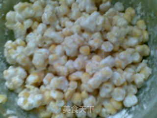 Simple and Delicious Classic Snack-golden Corn recipe