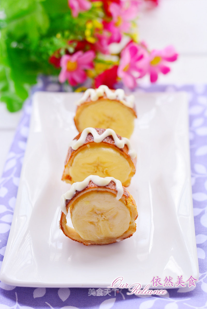 Sweet Toast Banana Roll recipe