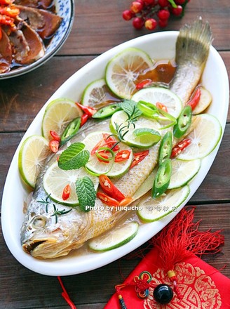 Thai Style Steamed Fish with Lime