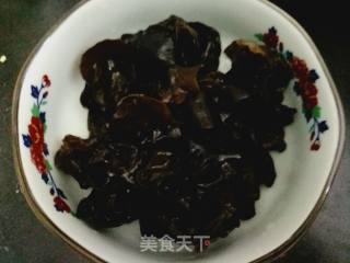 Stir-fried Fungus with Organic Cauliflower recipe