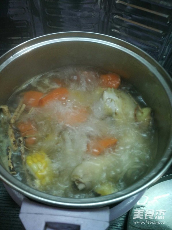 Carrot, Corn, Five Fingers, Peach Chicken Soup recipe