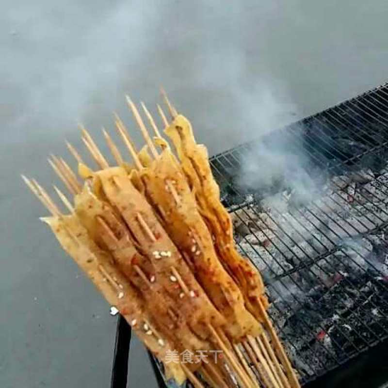 Grilled Dried Tofu Skewers in Northeastern Chicken Soup recipe