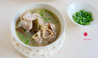 Seaweed Ham Stick Bone Soup recipe