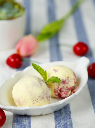 Vanilla Sour Cream Cherry Ice Cream