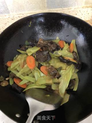 Lettuce Fungus recipe