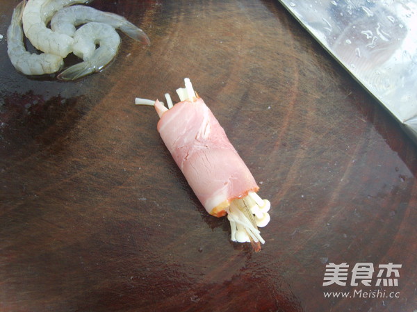 Shrimp and Enoki Mushroom Bacon Wraps recipe